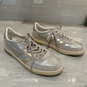 Gola Hawk Metallic Silver and Beige Sneakers